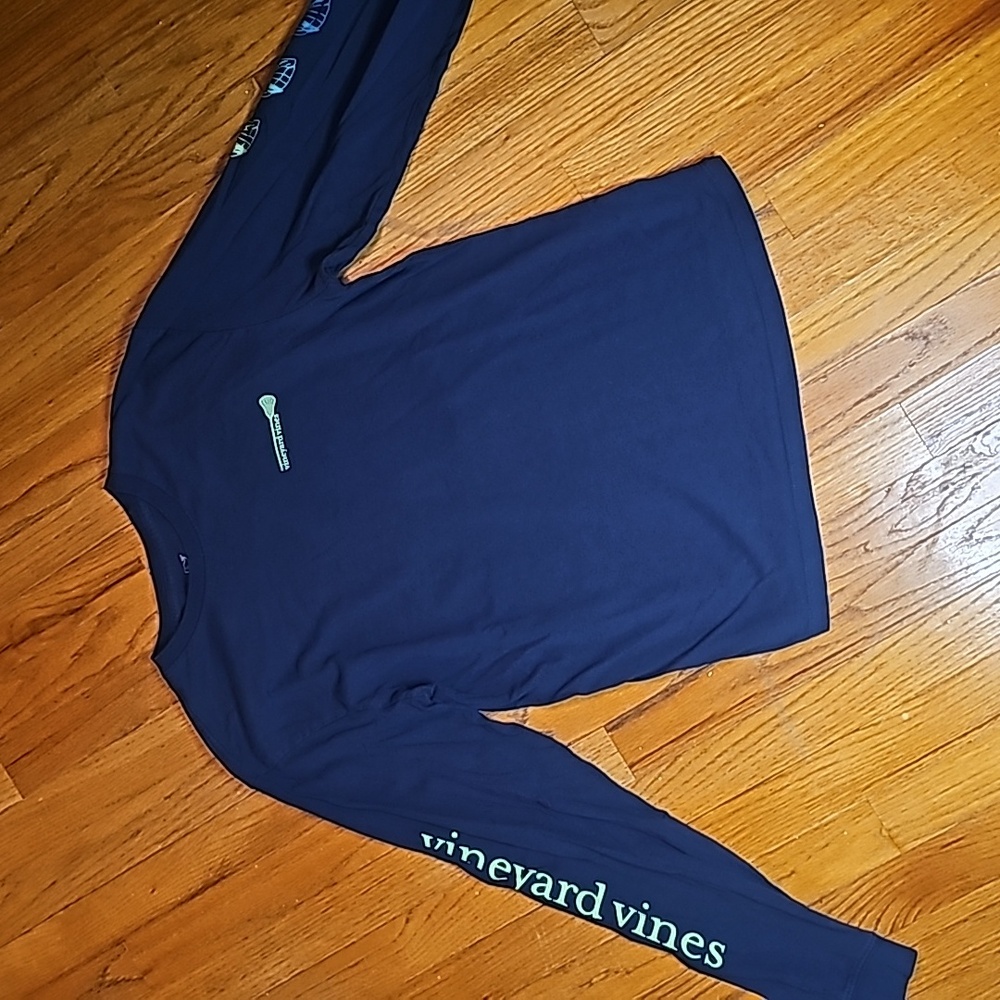 Vineyard Vines long sleeve shirt size XS lacrosse